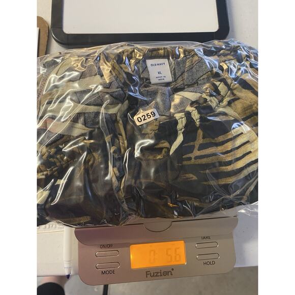 Old Navy Tunic Blouse Top Shirt XL Black Tropical Floral Vacation Beachy Boho - Picture 11 of 11